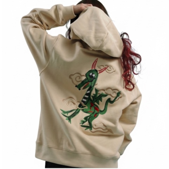 Kim Shui X Vee Friends: Driven Dragon Hooded Sweatshirt Unisex XL New With Tags!